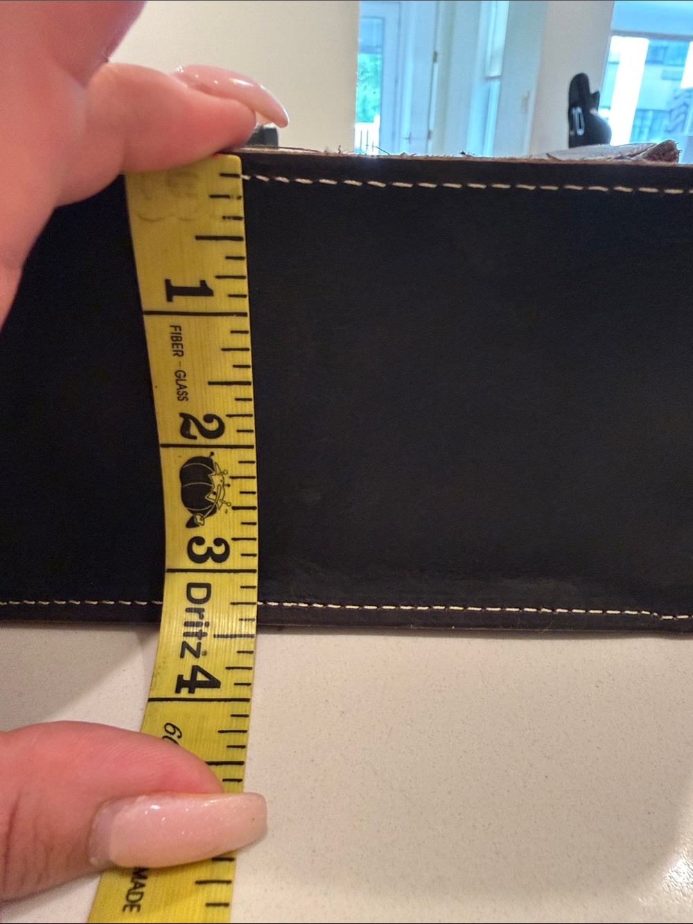 Genuine Leather Unisex Messenger Bag | Crossbody - Picture 8 of 8